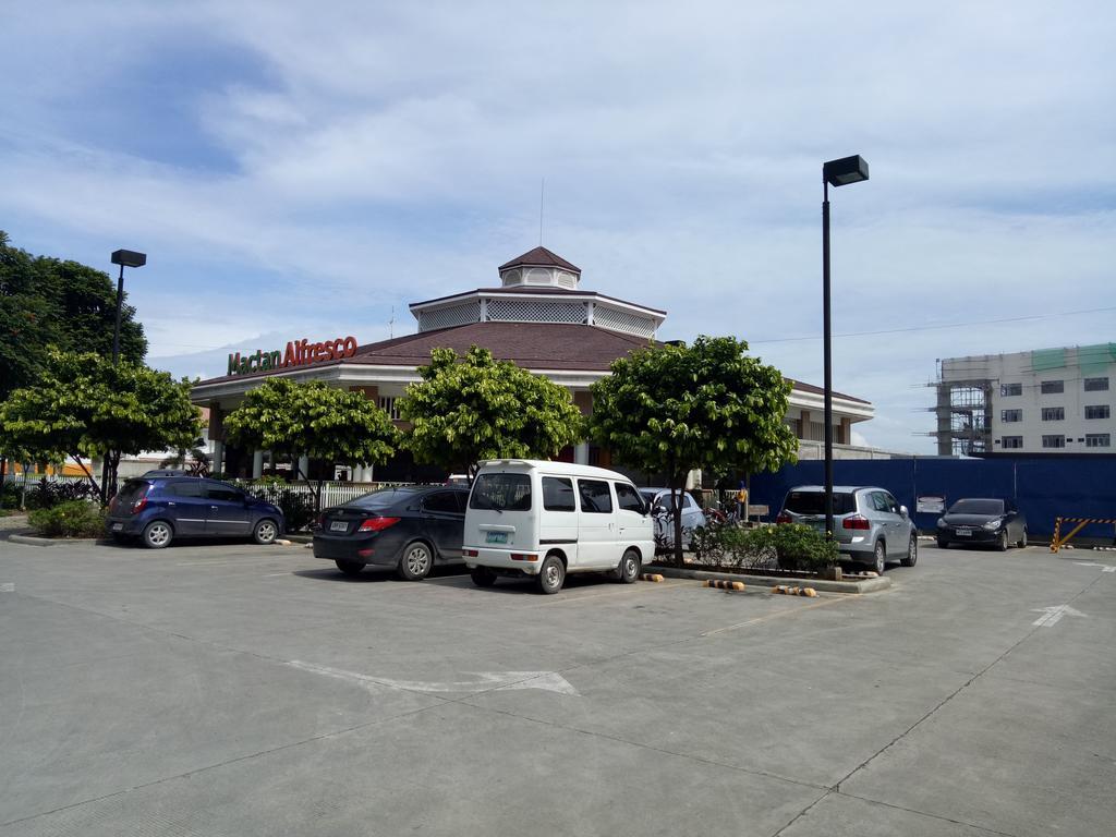 Mactan Newtown Condo Lapu-Lapu City Zewnętrze zdjęcie